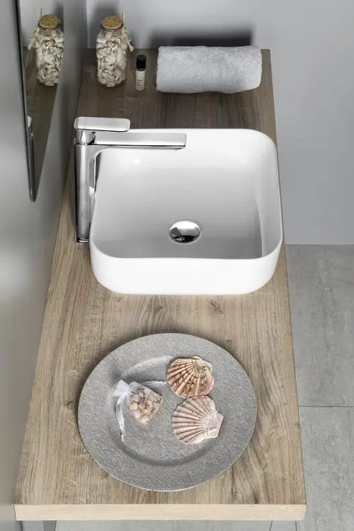 Umywalka ceramiczna 39,5 x 39,5 cm nablatowa z serii PRATA