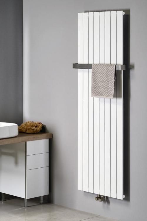 COLONNA Grzejnik łazienkowy dekoracyjny biały 1205 W 602x1800 mm IR1160- aranżacja