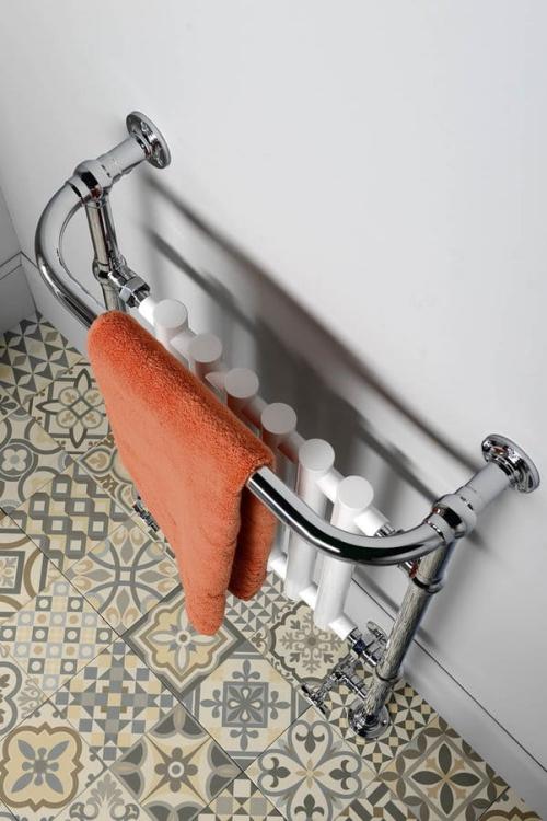 COK Grzejnik łazienkowy dekoracyjny biały/chrom 550 W 675x960 mm RE104 - wieszak