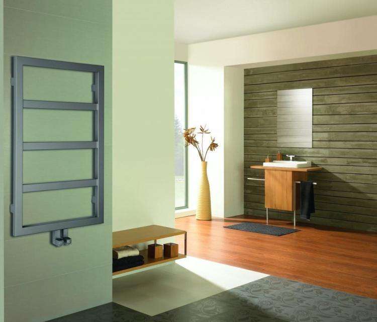 DENALI Grzejnik łazienkowy dekoracyjny srebrny struktura 292 W 550x904 mm DN609SS - aranżacja