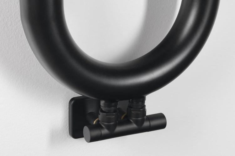 HORIZON grzejnik łazienkowy 330x1500 mm, czarny mat IR195  podłączenie