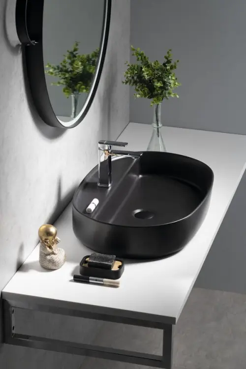 INFINITY OVAL umywalka ceramiczna nablatowa, 60x40 cm, czarny mat 10NF65060-2N wizualizacja