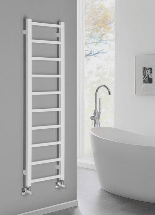 METRO LIGHT grzejnik 300x1140mm, 211 W, biały IR444T na ścianie