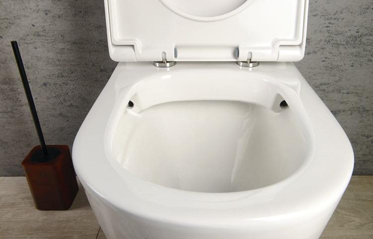 TURKU RIMLESS kompakt WC wysoki, odpływ pionowy/poziomy, biały PC104WR z bliska