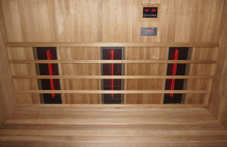 KOTKA Sauna na podczerwień 4-5 osobowa 200x150x190 cm F70150 promienniki