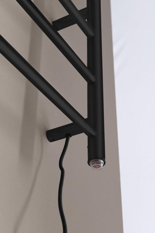 REDONDO elektryczna suszarka na ręczniki, okrągła, 630x1160 mm, 130 W, czarny ER230BV podłączenie