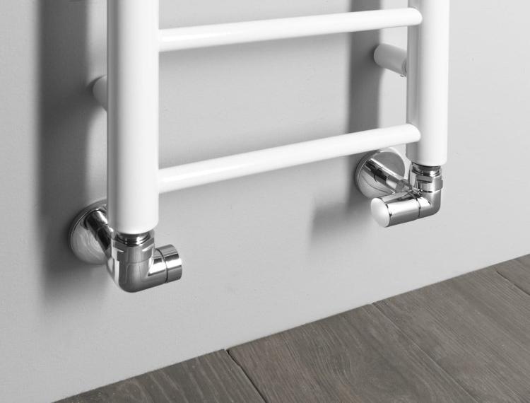 DINA Grzejnik łazienkowy biały 335 W 300x1740 mm IR366W podłączenie