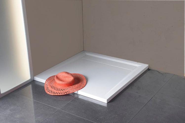 ARENA Brodzik kompozytowy kwadratowy z odpływem liniowym 90x90 cm 71601 3.jpg