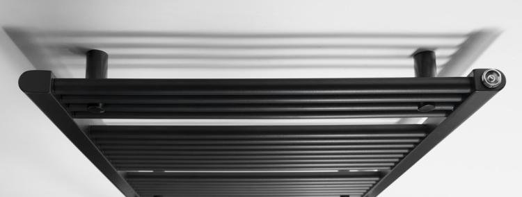 DIRECT Grzejnik łazienkowy 600x960 mm, 597 W, czarny mat ILR96B z góry
