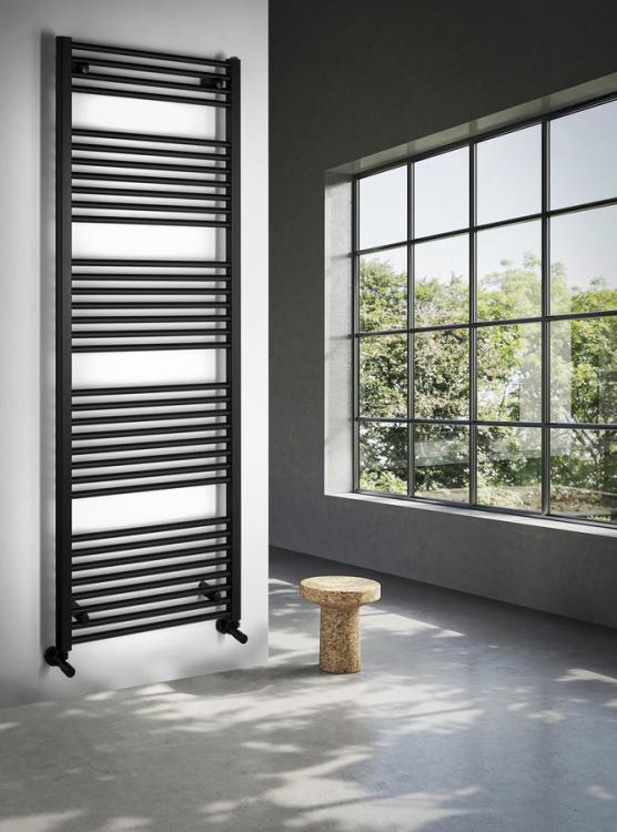 DIRECT Grzejnik łazienkowy 600x1680 mm, 1013 W, czarny mat ILR66B wizualizacja