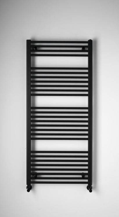 DIRECT Grzejnik łazienkowy 600x1320 mm, 795 W, czarny mat ILR36B na ścianie