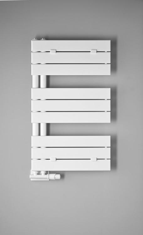 MYTHOS grzejnik łazienkowy 500x830mm, 374W, biały LLM508W na ścianie