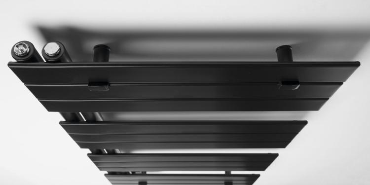 MYTHOS grzejnik łazienkowy 500x1130 mm, 483 W, czarny mat LLM511B z góry