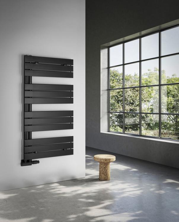 MYTHOS grzejnik łazienkowy 500x1130 mm, 483 W, czarny mat LLM511B wizualizacja