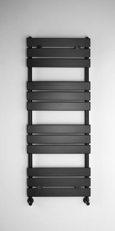 BONDECO grzejnik łazienkowy 500x1266 mm, 577 W, czarny mat DC512B na ścianie