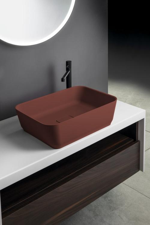 BANERA SQUARE umywalka kompozytowa nablatowa, 50x36 cm, brązowy mat 14596.71 aranzacja