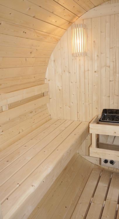BERGEN Sauna zewnętrzna ogrodowa 4-osobowa sucha Fińska w kształcie beczki świerk z siedziskami zewnętrznymi F70220 wymiary