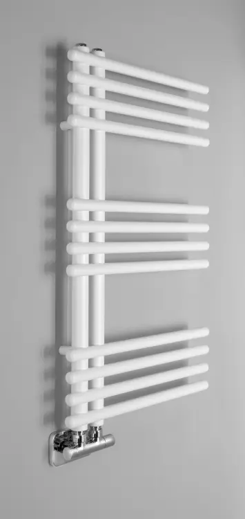 NYMPHA grzejnik łazienkowy 500x800 mm 322W biały mat LLN80W na scianie